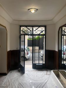 Hall d'entrée à Asnières-sur-Seine faisant sujet de rénovation