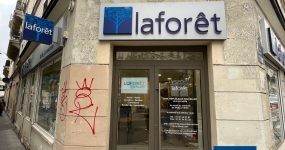 Nettoyage façade extérieure local professionnel
